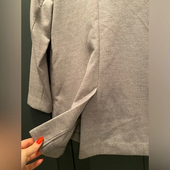 H&M - Double Breasted Coat in Light Grey - Size 2 - Picture 10 of 11